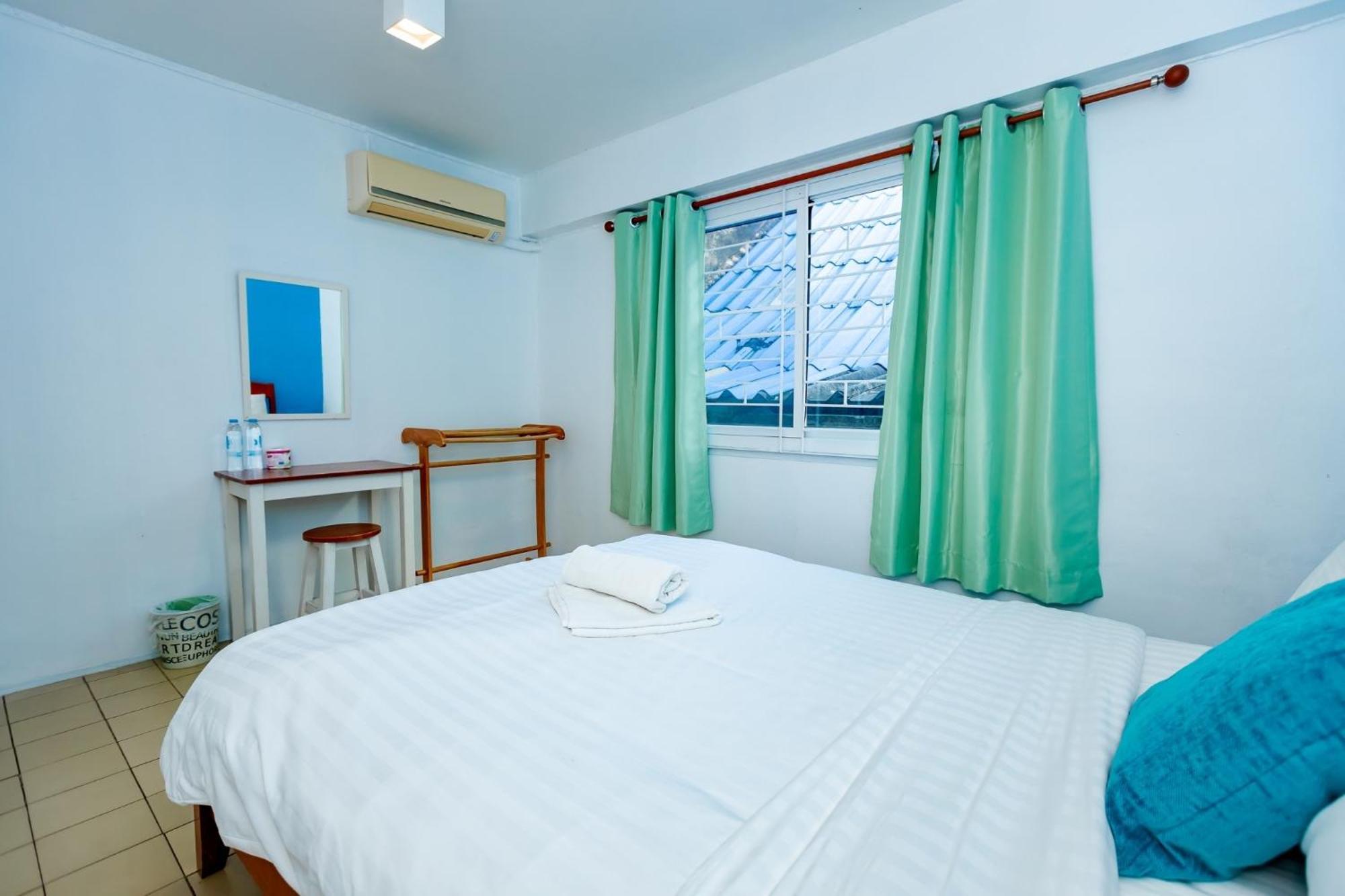 Italay Krabi Vandrarhem Ban Suan  Exteriör bild